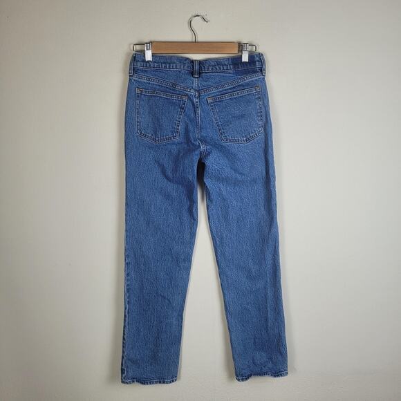 Abercrombie & Fitch Jeans Womens 26 Blue Denim Medium Wash 90s Straight Mid Rise - Picture 3 of 9